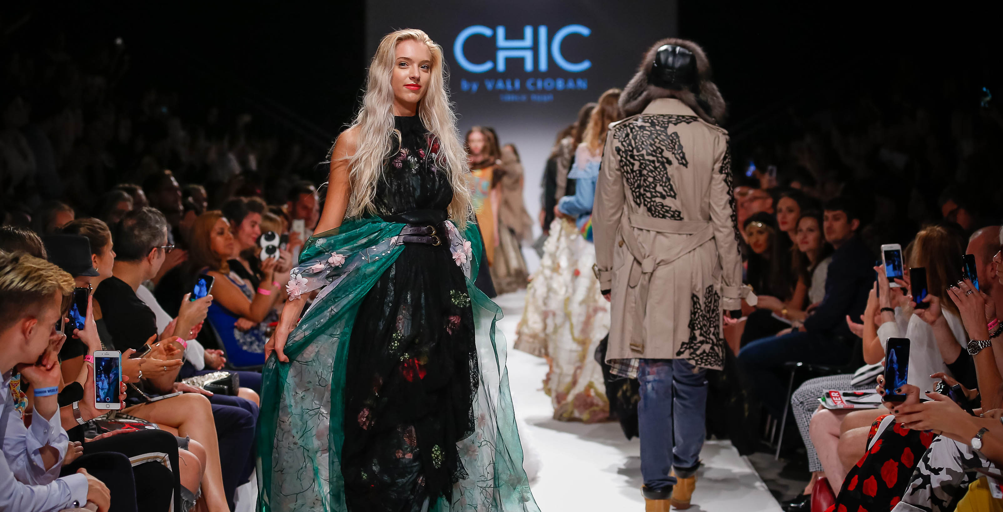 Seasons 2018/2019 - MQ Vienna Fashion Week. 18 presented by Skoda